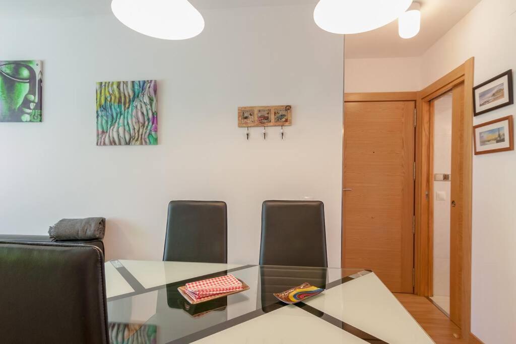 Davila Park'S Apartment Wifi Santander Eksteriør billede